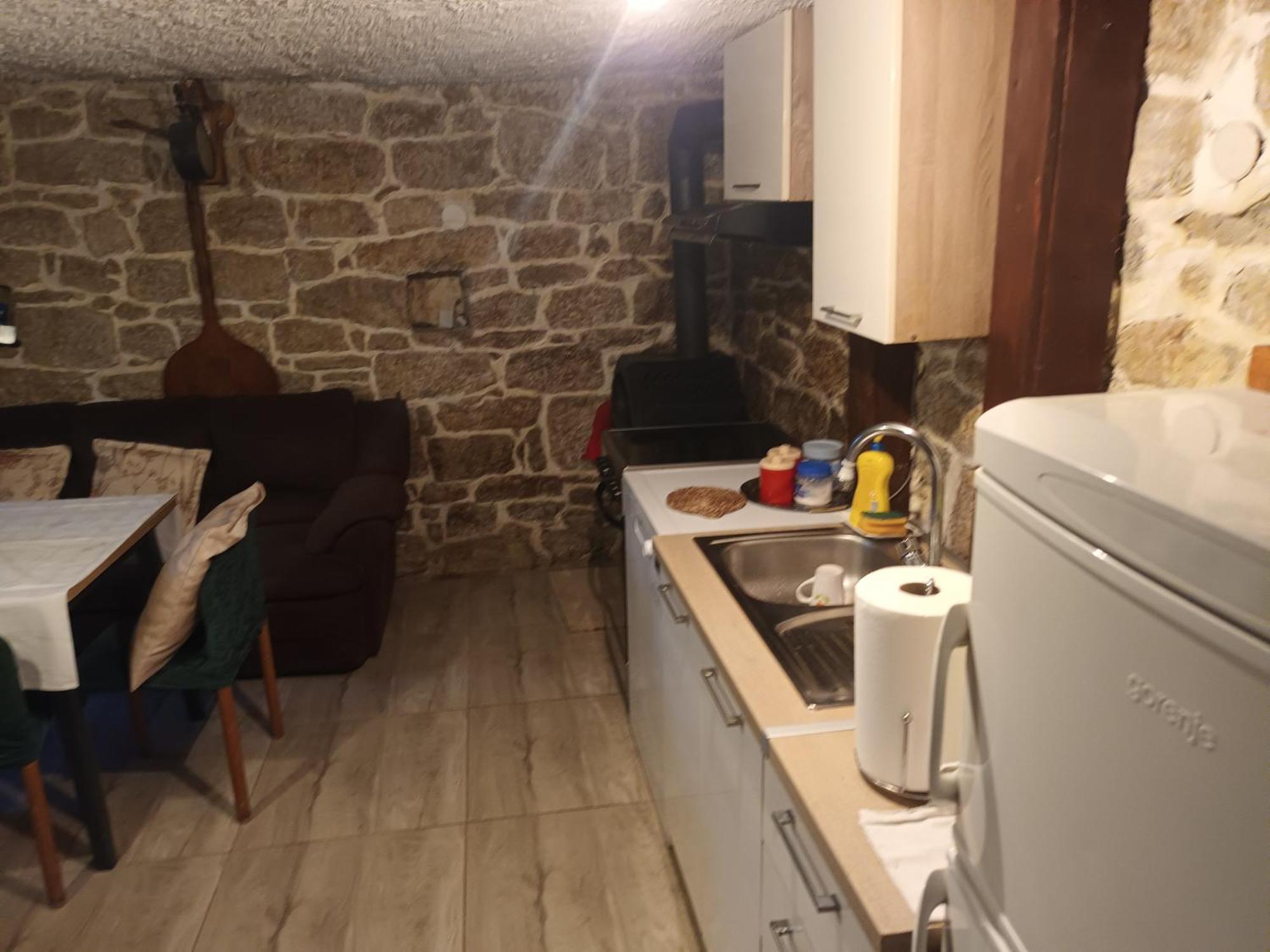 Brnara Kravarica Vrlika Exteriér fotografie