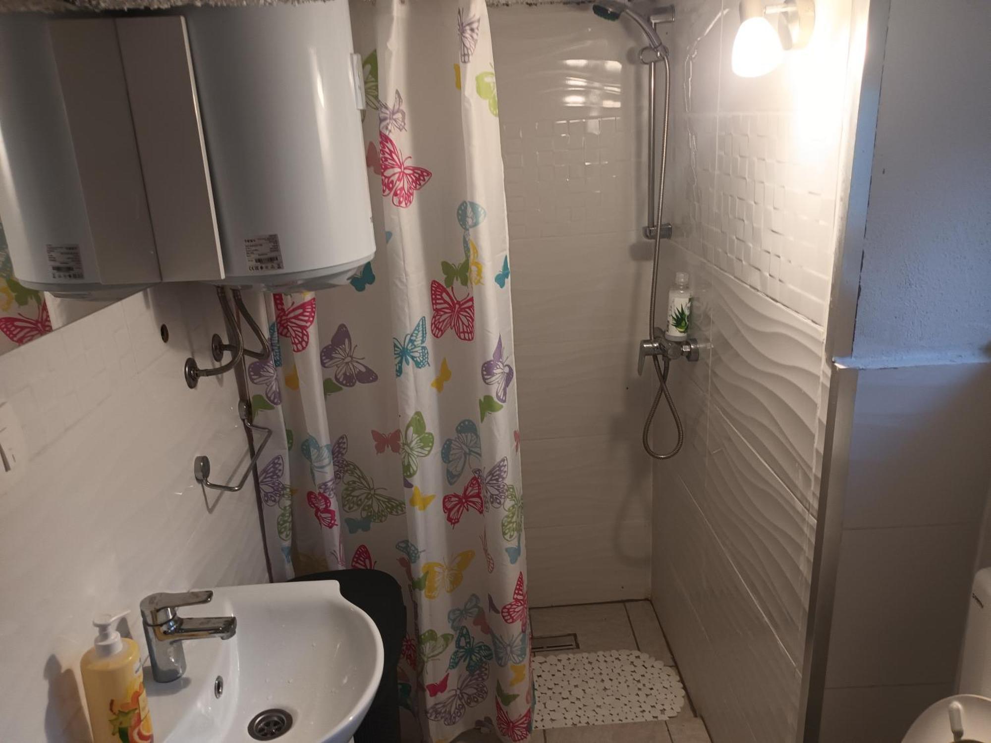 Brnara Kravarica Vrlika Exteriér fotografie